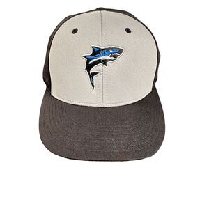 Shark‎ Embroidered Baseball Cap Dad Hat Fishing Stretch Fit Small-Medium 7-7.5